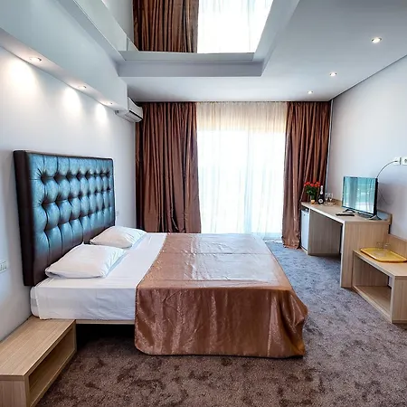 By The Sea * Năvodari