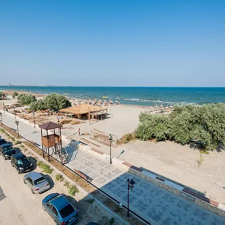 Szálloda By The Sea